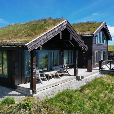 Spacious And Stylish Mountain -